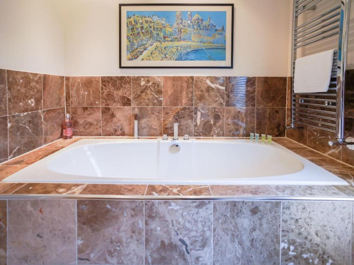 Spacious 4 Bedroom Character Home In Pontcanna Cardiff Buitenkant foto